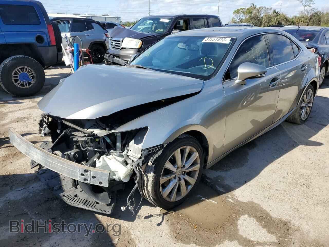 Photo JTHBF1D21F5053213 - LEXUS IS 2015