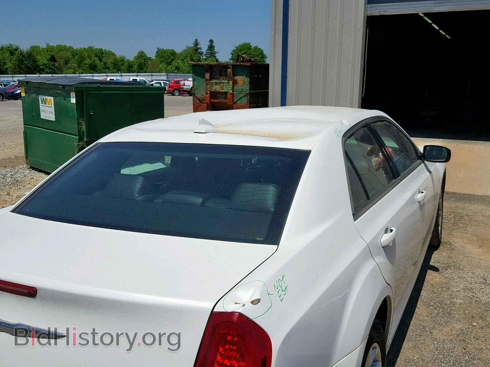 2015 CHRYSLER 300 - VIN: 2C3CCAAG6FH806942 - Фото 9