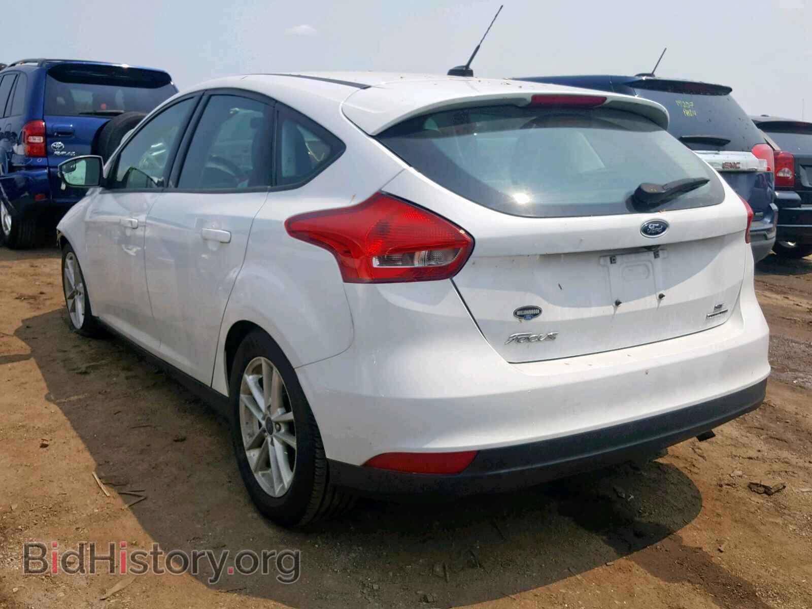 2016 FORD FOCUS SE - VIN: 1FADP3K22GL319928 - Фото 3