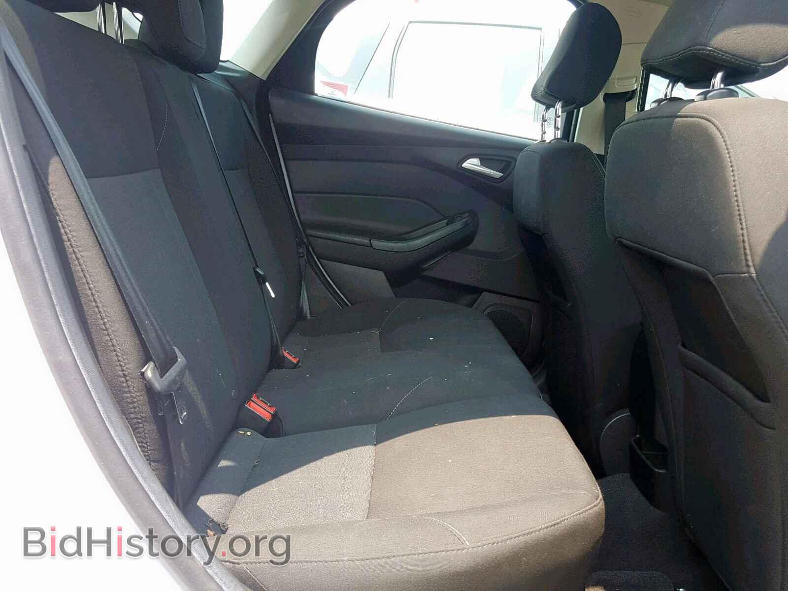 2016 FORD FOCUS SE - VIN: 1FADP3K22GL319928 - Фото 6