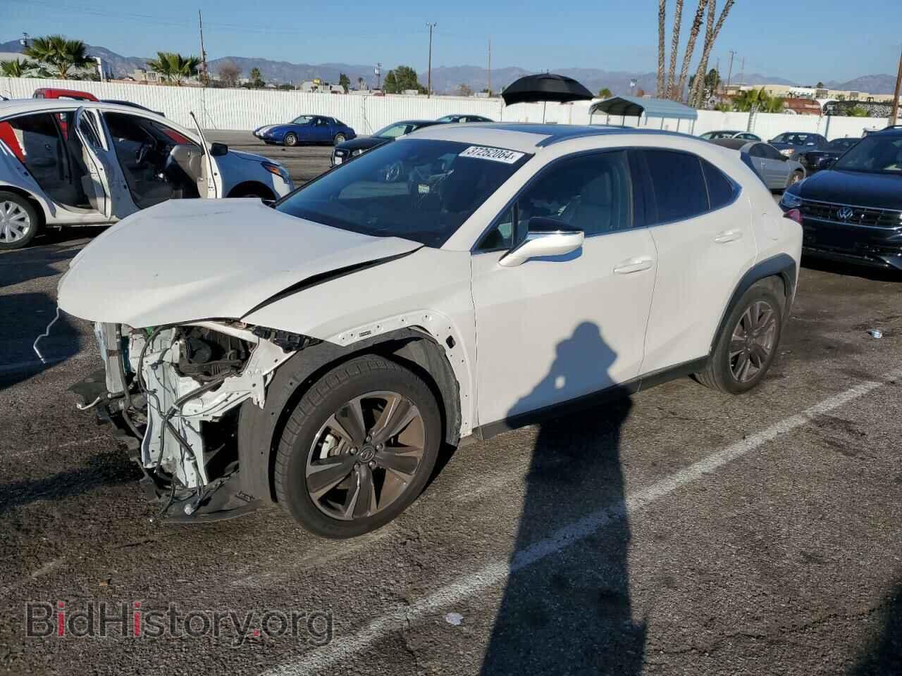 Photo JTHY3JBH0K2017373 - LEXUS UX 200 2019
