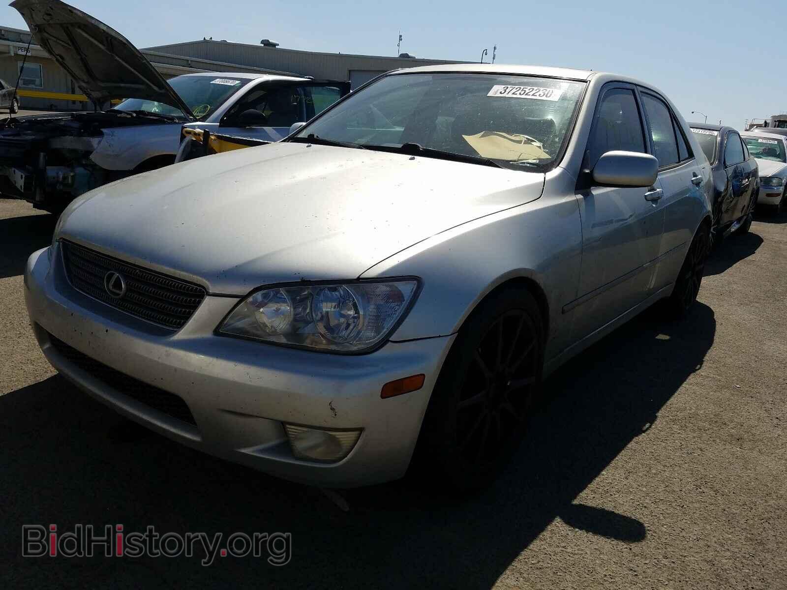 2001 LEXUS IS - VIN: JTHBD182410033804 - Фото 2