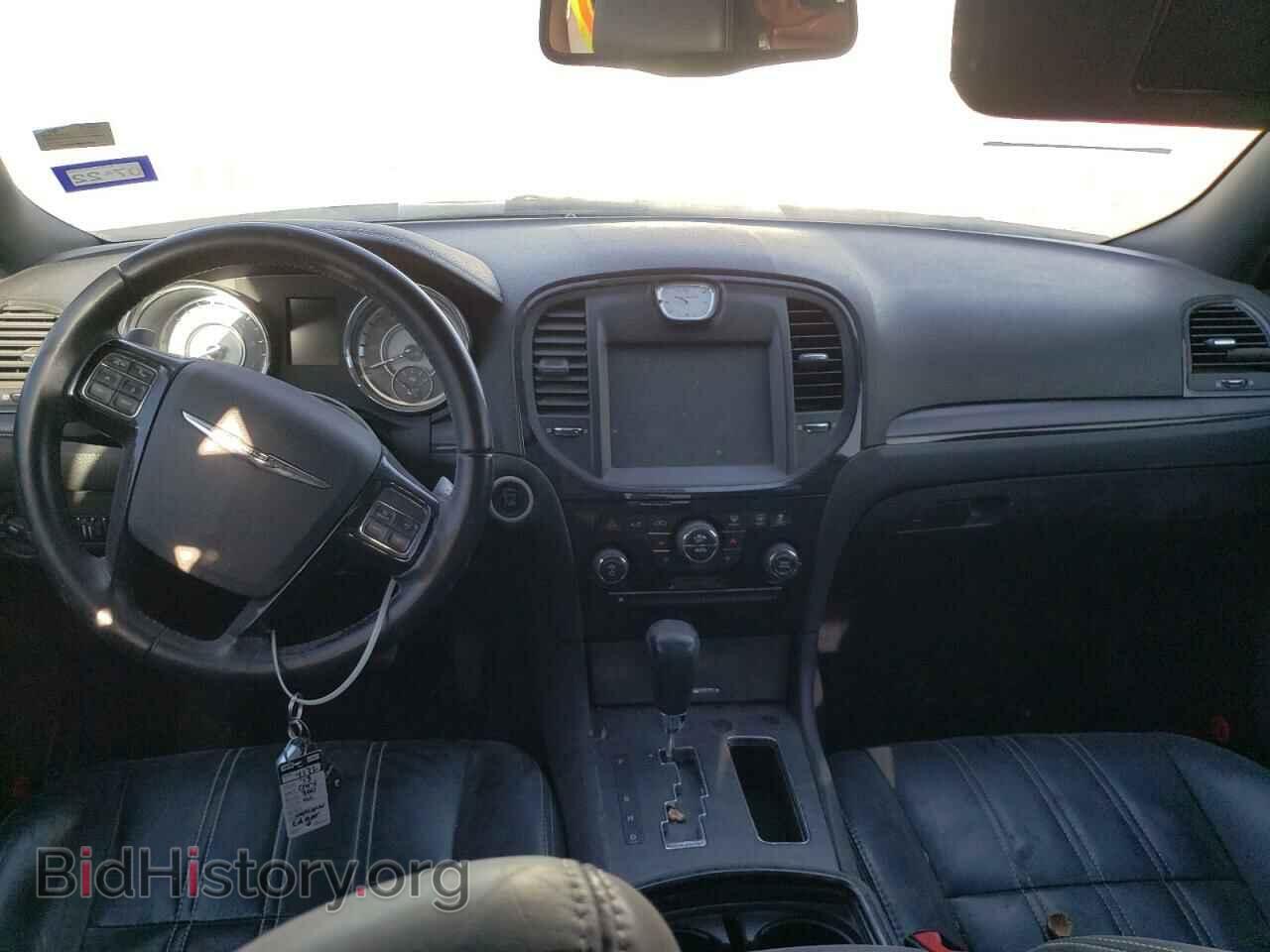 2013 CHRYSLER 300 - VIN: 2C3CCABT5DH651597 - Фото 8