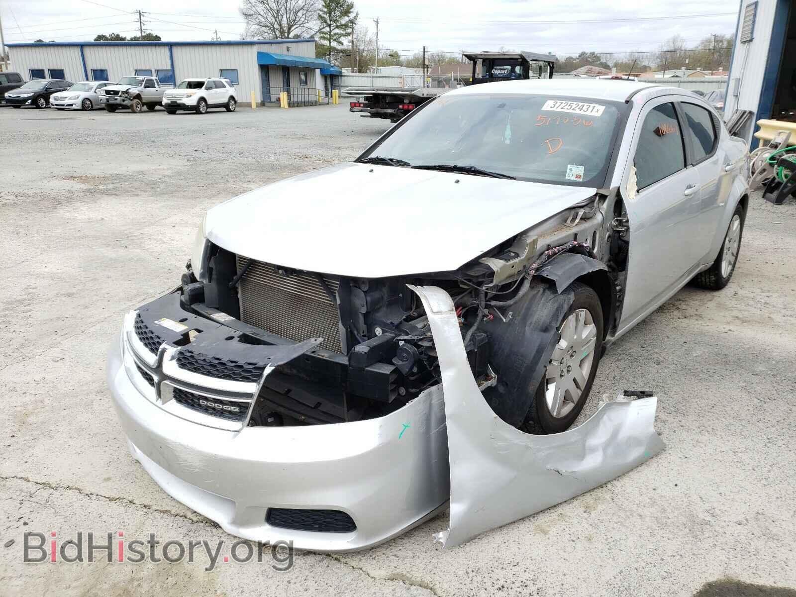 2011 DODGE AVENGER - VIN: 1B3BD4FB1BN517036 - Фото 2