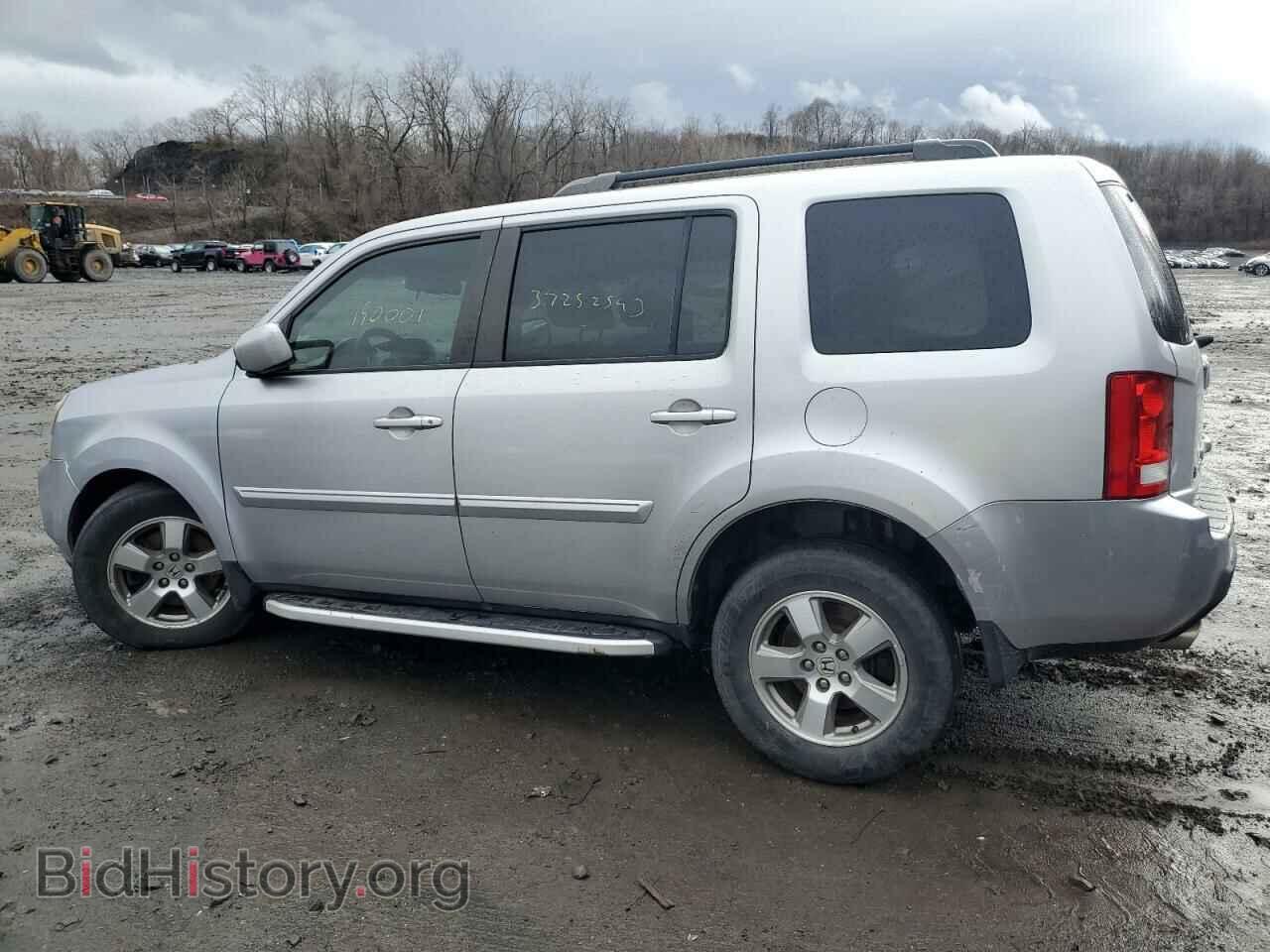 2011 HONDA PILOT - VIN: 5FNYF4H50BB042391 - Фото 2