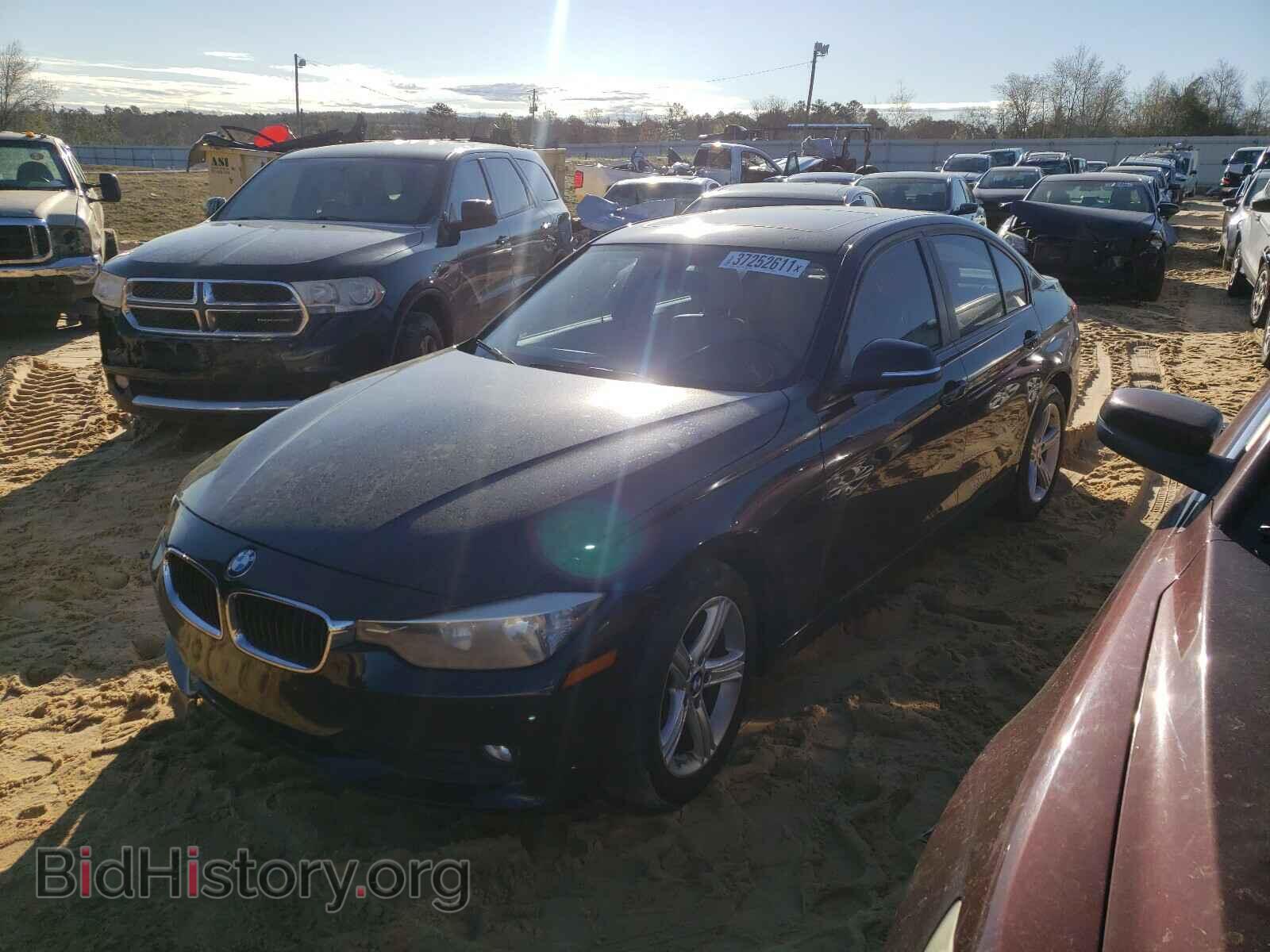 2013 BMW 3 SERIES - VIN: WBA3A5G59DNP24638 - Фото 2