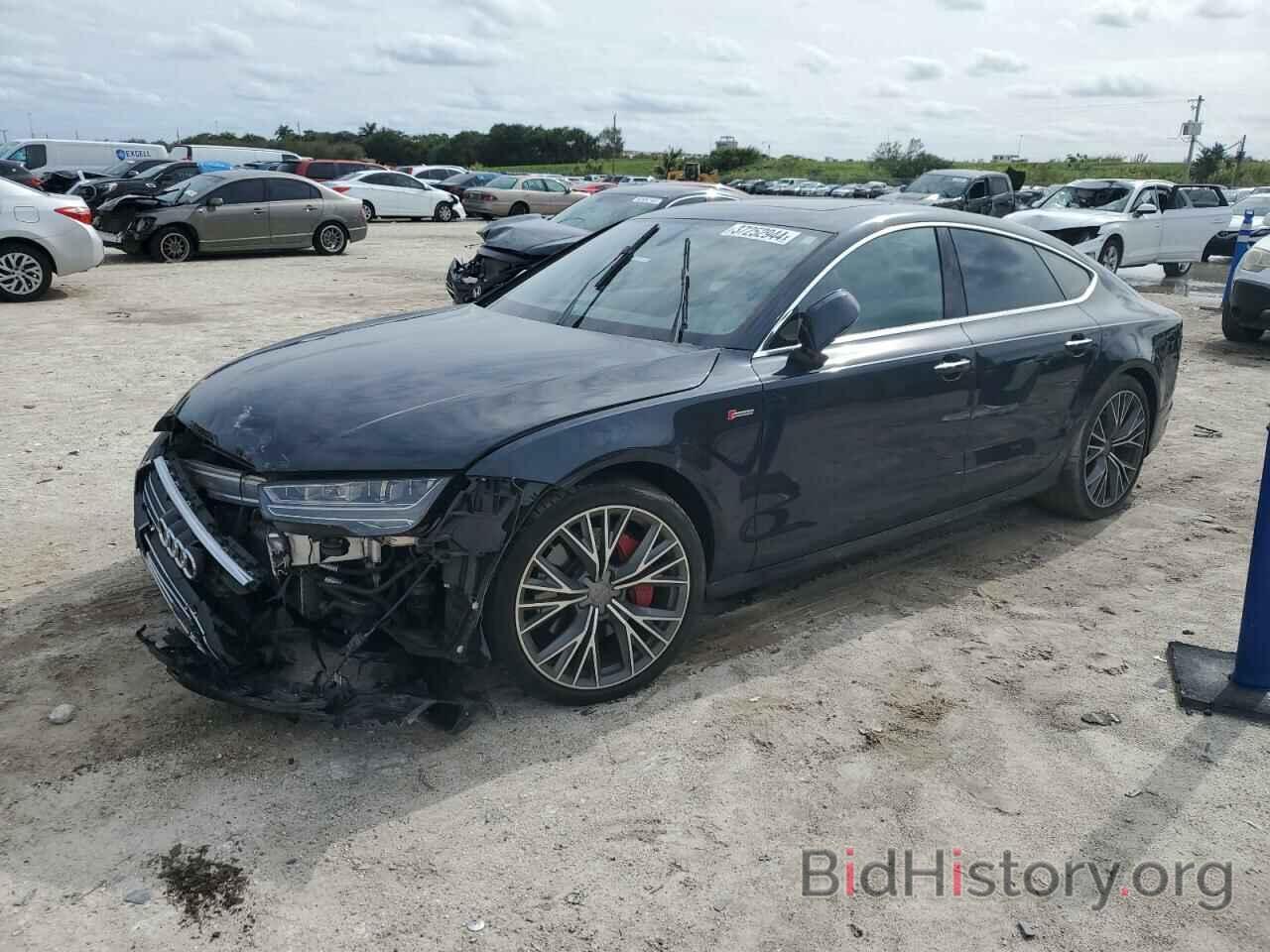 Photo WAUWGAFC8GN014204 - AUDI A7 2016