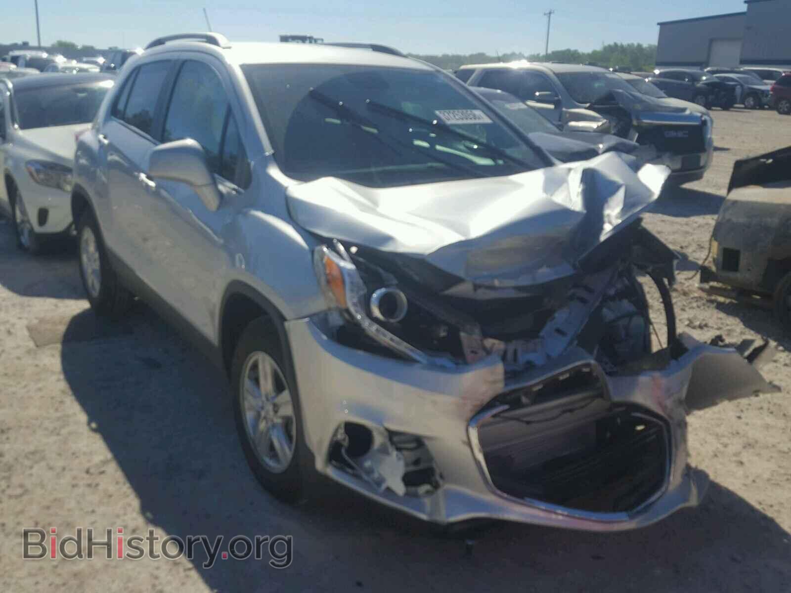 Фотография KL7CJLSB6JB675087 - CHEVROLET TRAX 2018