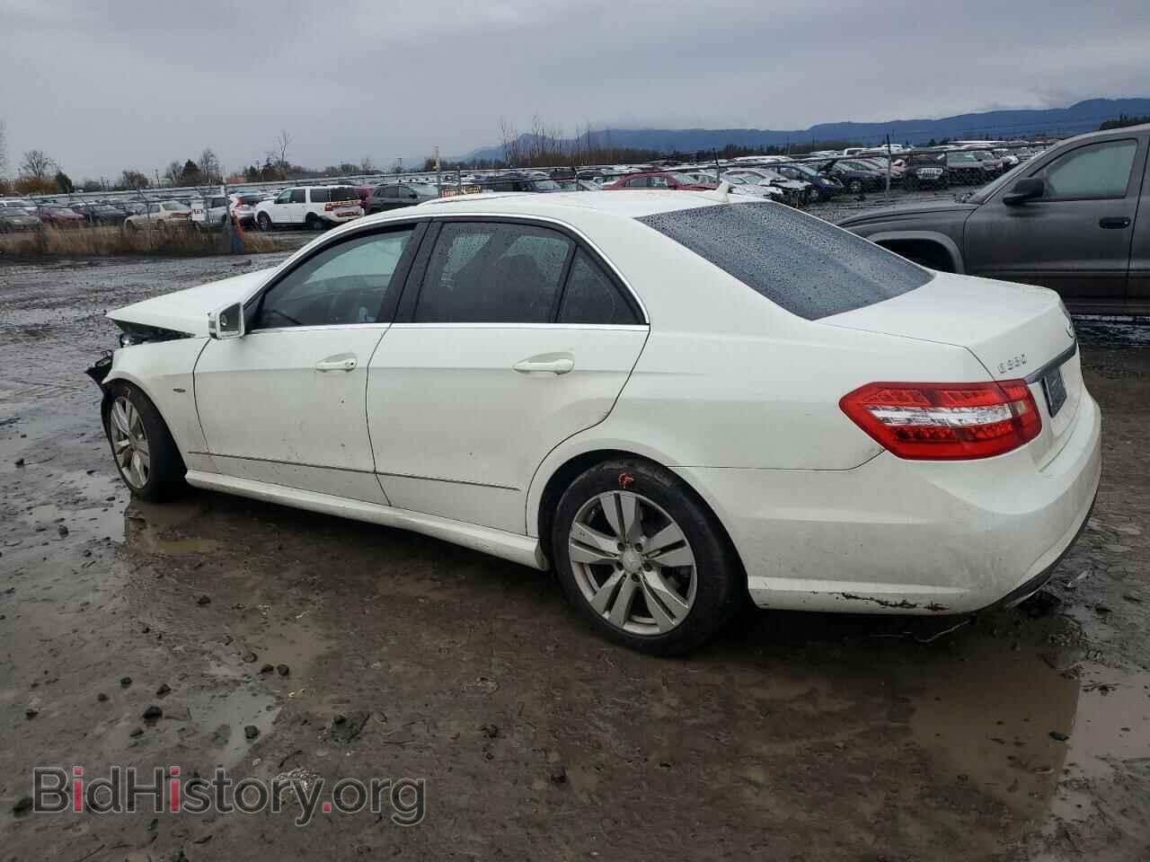 2011 MERCEDES-BENZ E-CLASS - VIN: WDDHF2EB9BA309332 - Фото 2
