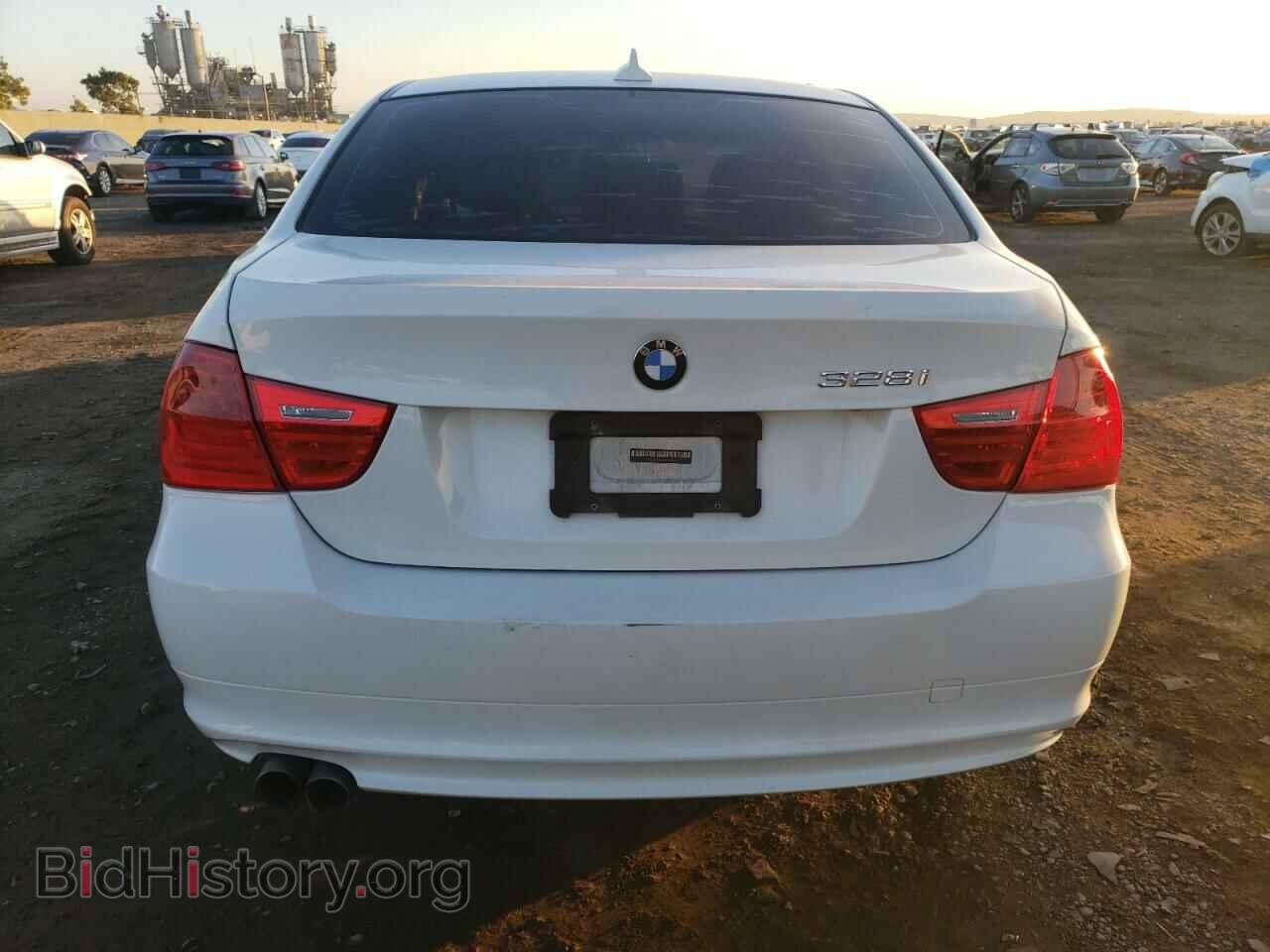2009 BMW 3 SERIES - VIN: WBAPH57589NL79655 - Фото 6