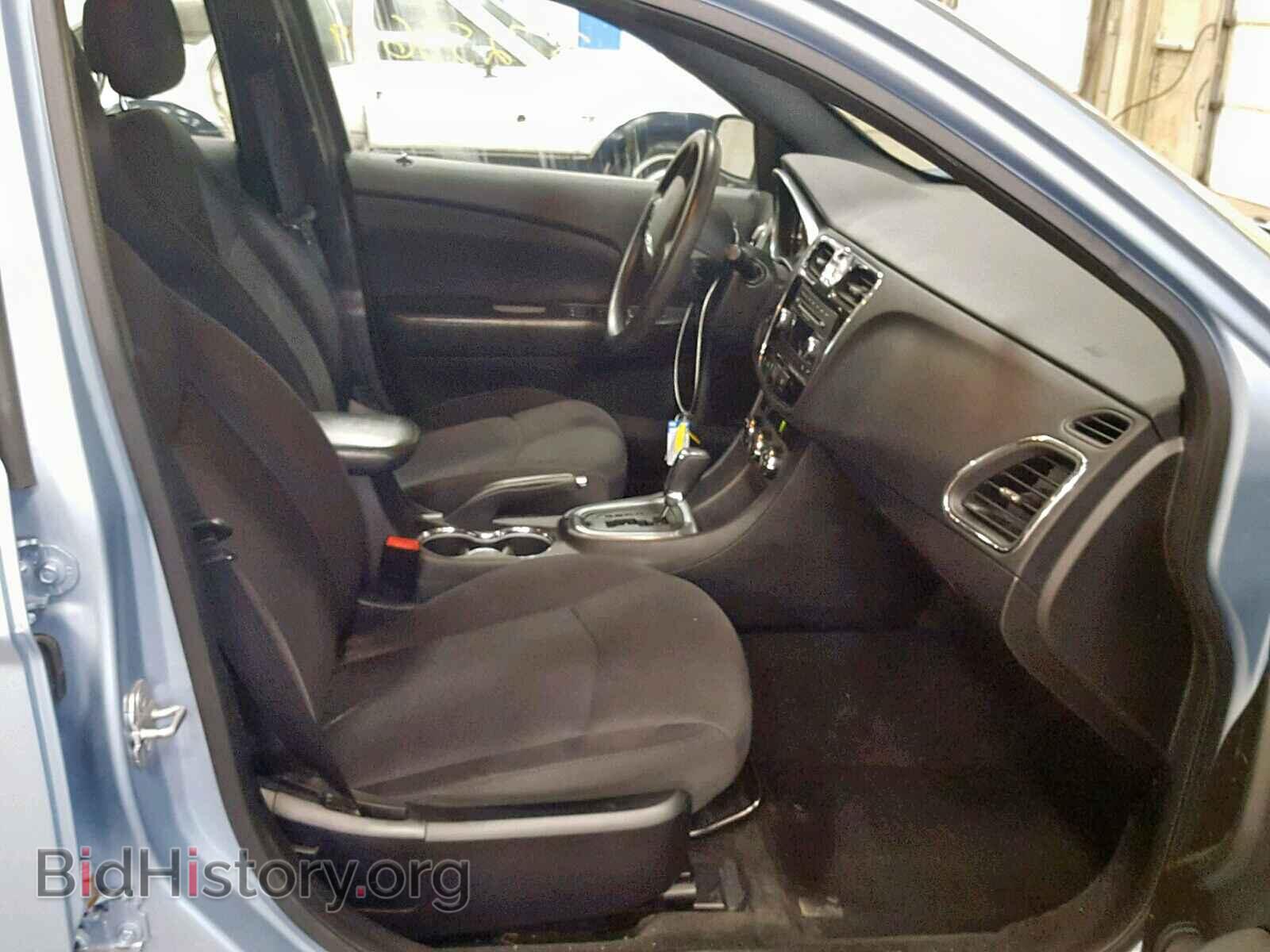 2013 CHRYSLER 200 - VIN: 1C3CCBAG2DN721932 - Photo 5