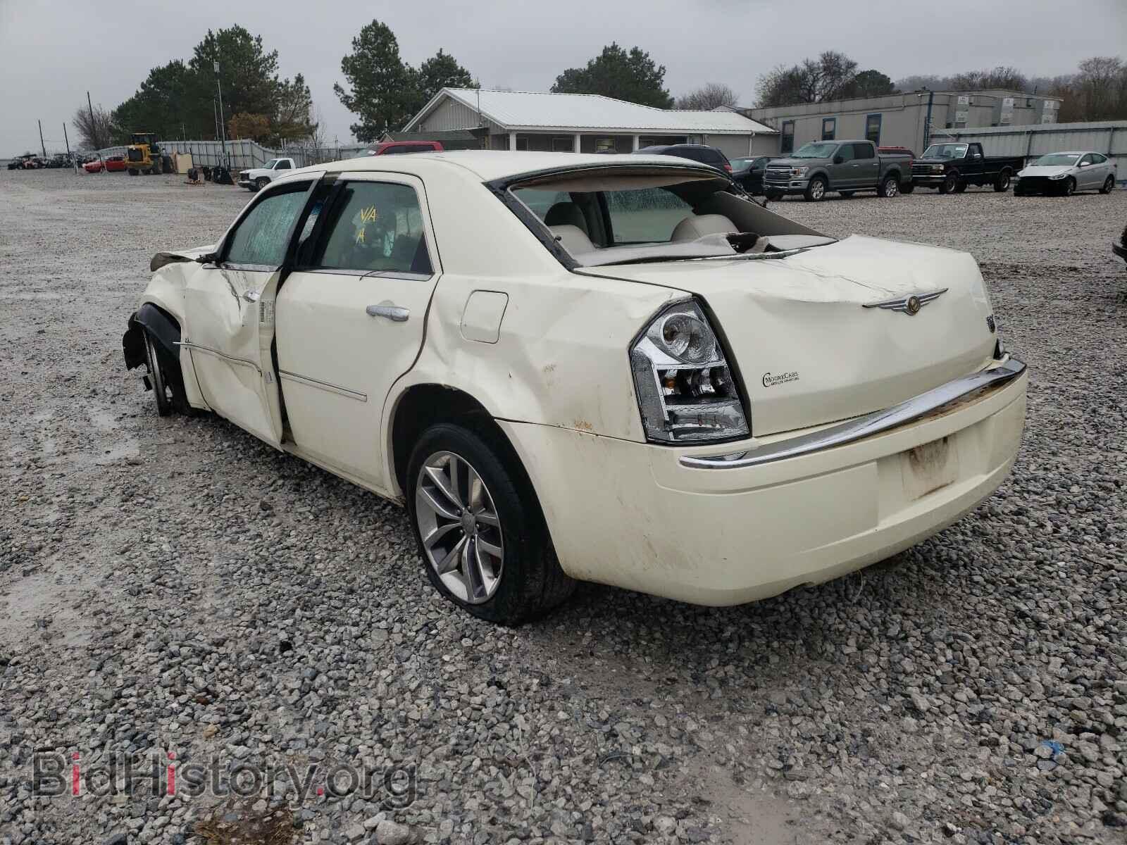 2007 CHRYSLER 300 - VIN: 2C3KA63H17H858632 - Фото 3