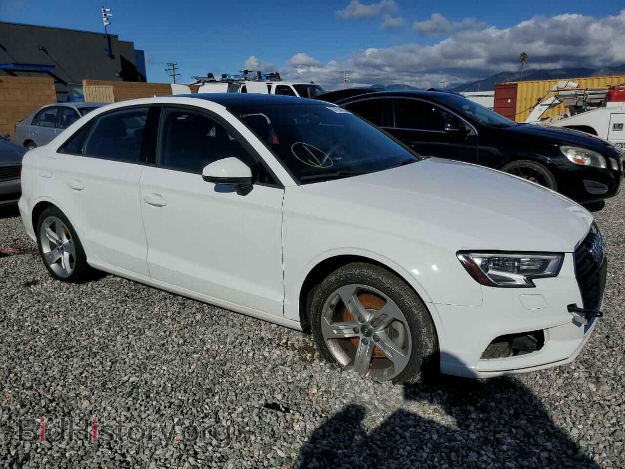2018 AUDI A3 - VIN: WAUAUHFF0J1055253 - Фото 4