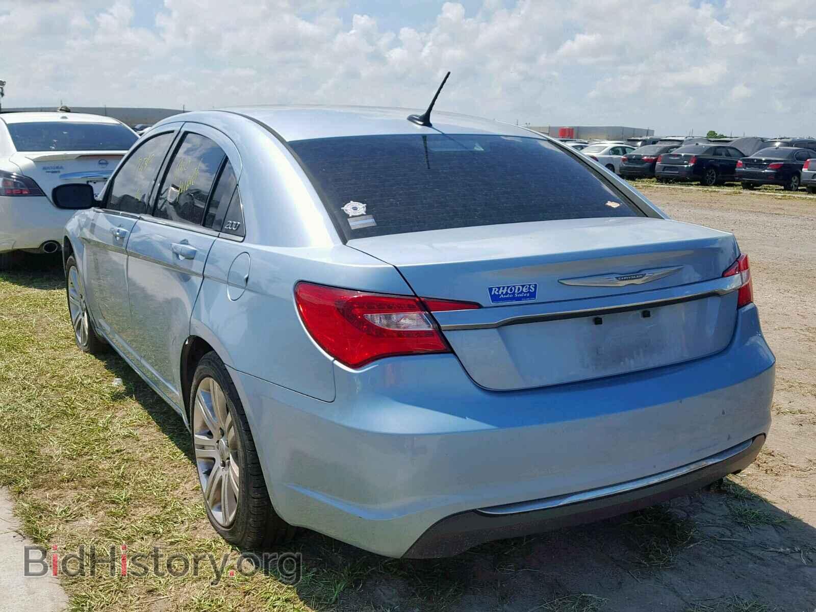 2013 CHRYSLER 200 - VIN: 1C3CCBAB3DN698245 - Фото 3