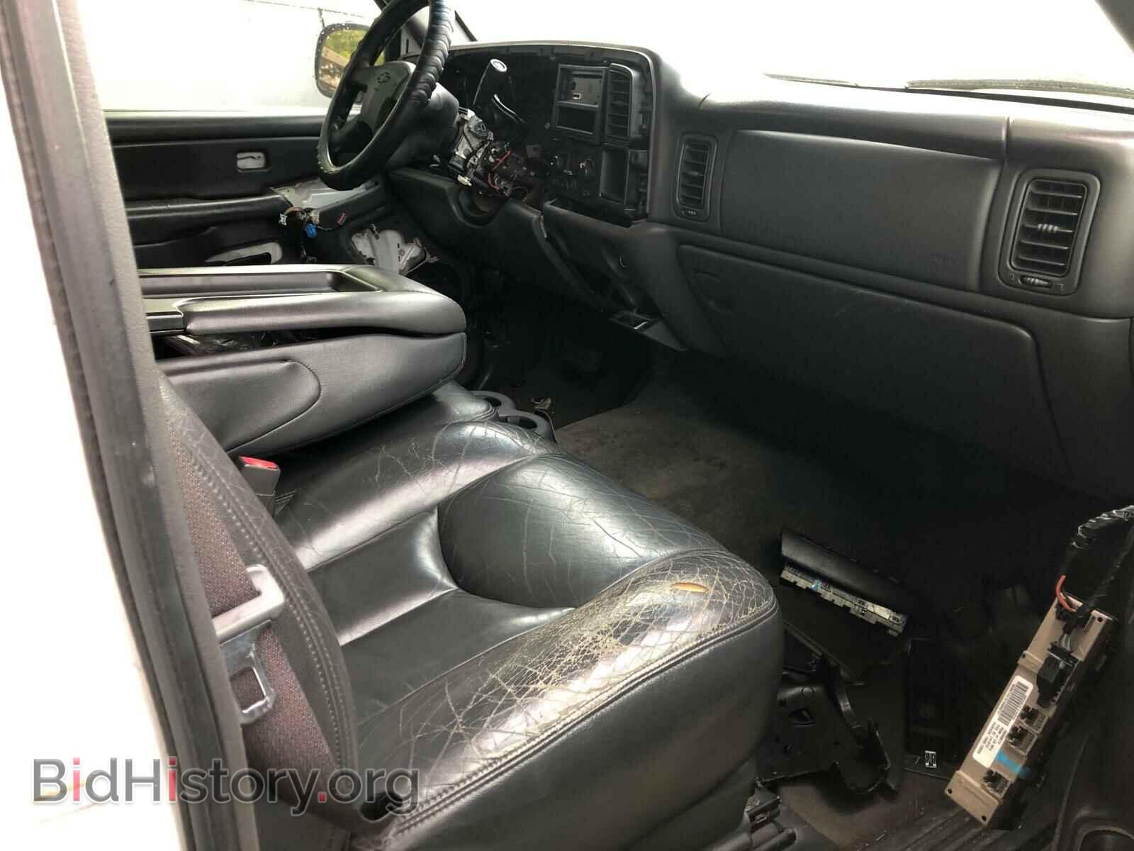 2005 CHEVROLET SILVERADO - VIN: 1GCHC23235F970643 - Фото 5