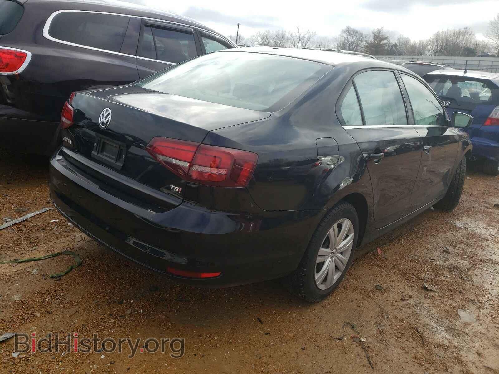 2017 VOLKSWAGEN JETTA - VIN: 3VW2B7AJ3HM316419 - Фото 4