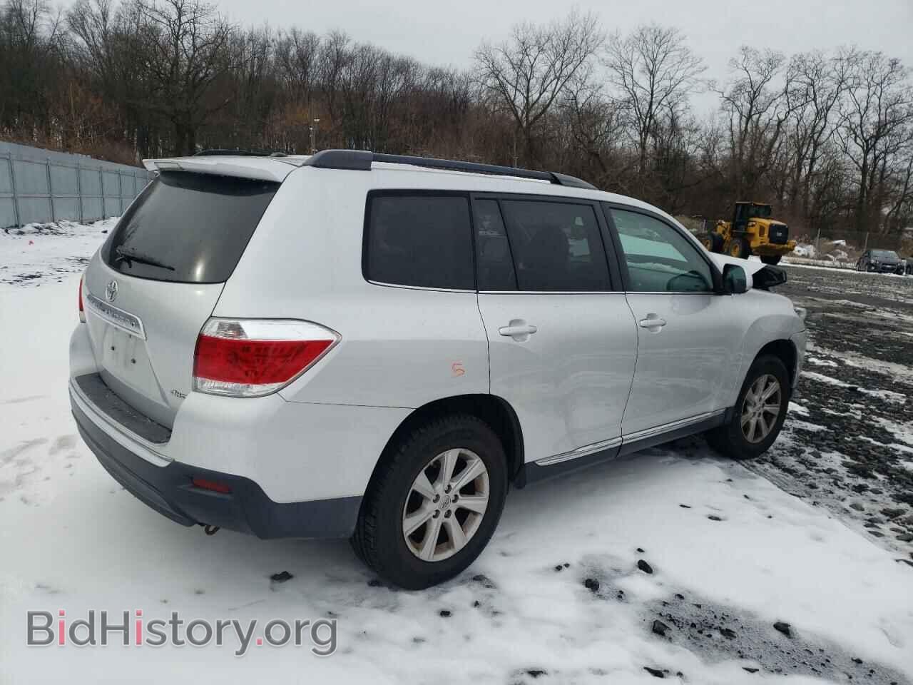 2013 TOYOTA HIGHLANDER - VIN: 5TDBK3EH7DS206079 - Фото 3