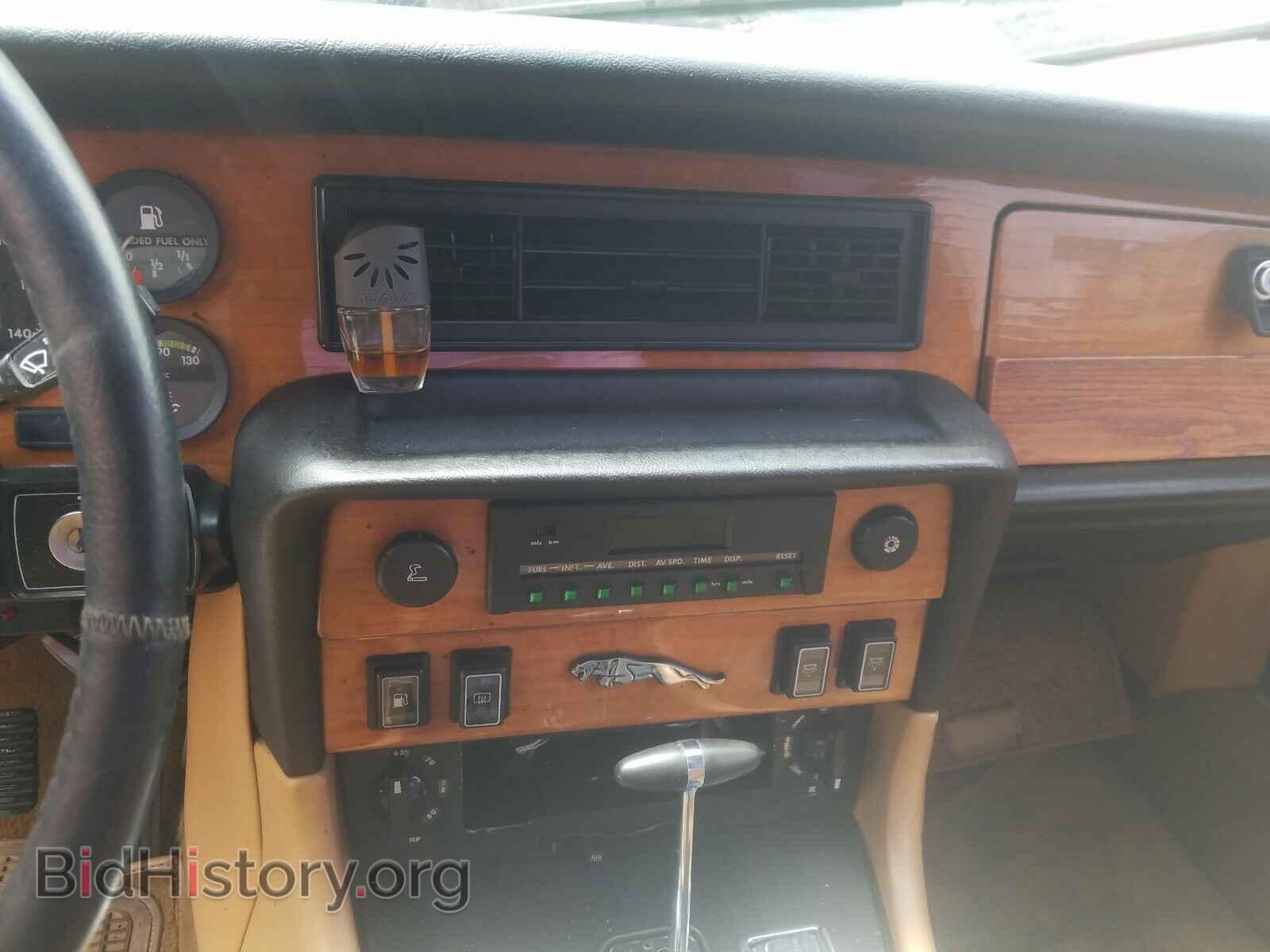 1985 JAGUAR XJ6 - VIN: SAJAV1348FC415621 - Фото 9