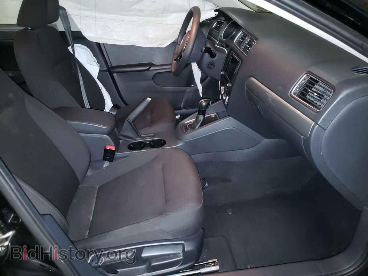 2016 VOLKSWAGEN JETTA - VIN: 3VWD67AJXGM237356 - Фото 5