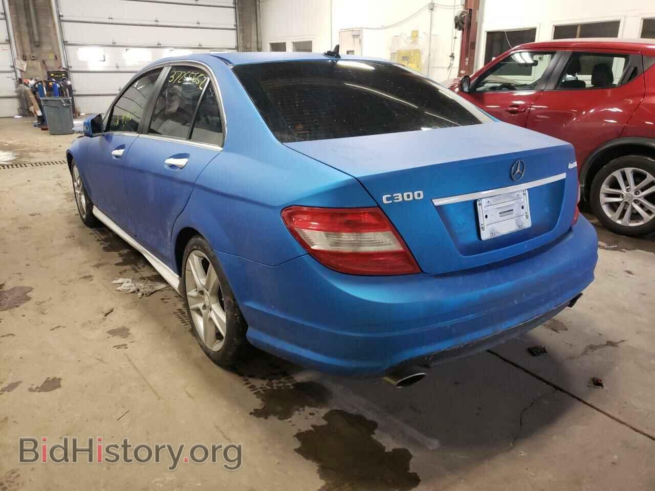 2011 MERCEDES-BENZ C-CLASS - VIN: WDDGF8BB2BA498022 - Фото 3