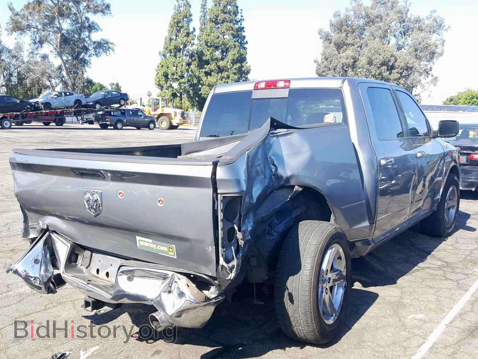 2010 DODGE RAM 1500 - VIN: 1D7RB1CT6AS245748 - Фото 4