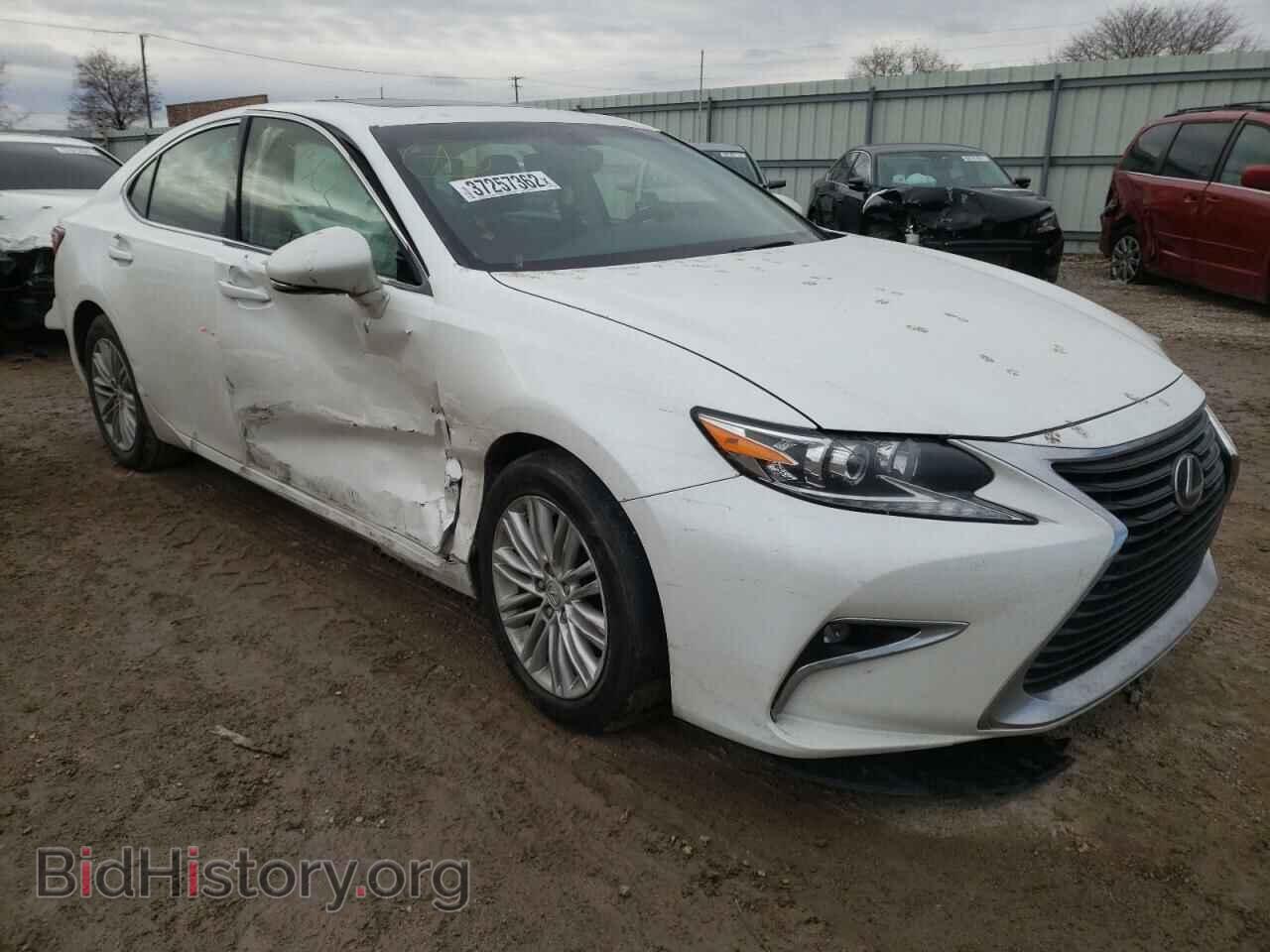 Photo JTHBK1GG1G2212981 - LEXUS ES350 2016