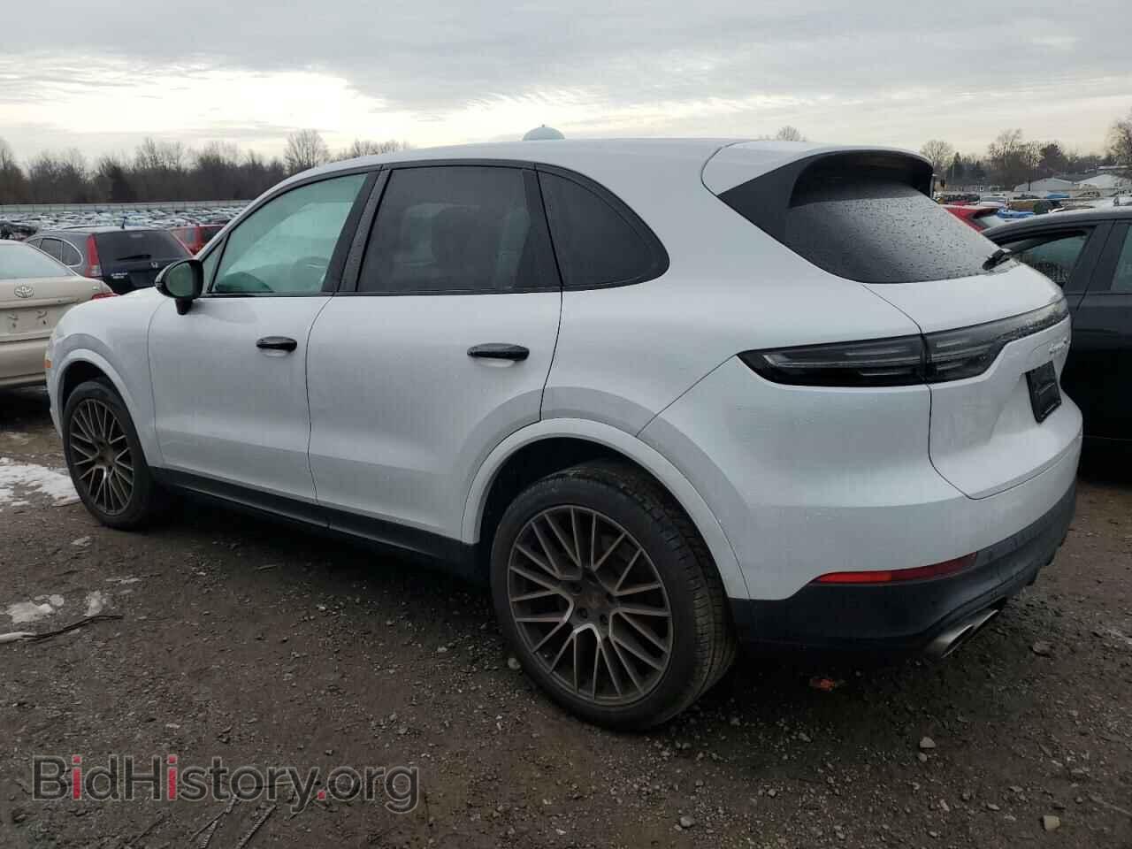2019 PORSCHE CAYENNE - VIN: WP1AB2AY1KDA61561 - Фото 2