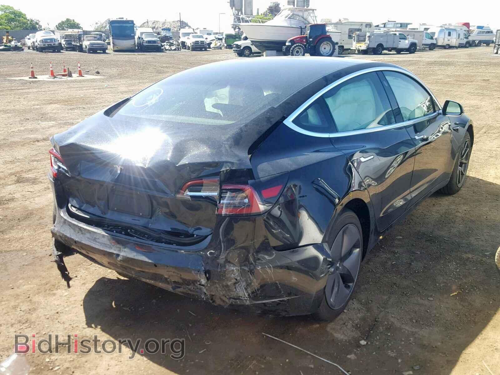 2019 TESLA MODEL 3 - VIN: 5YJ3E1EA4KF325034 - Фото 4