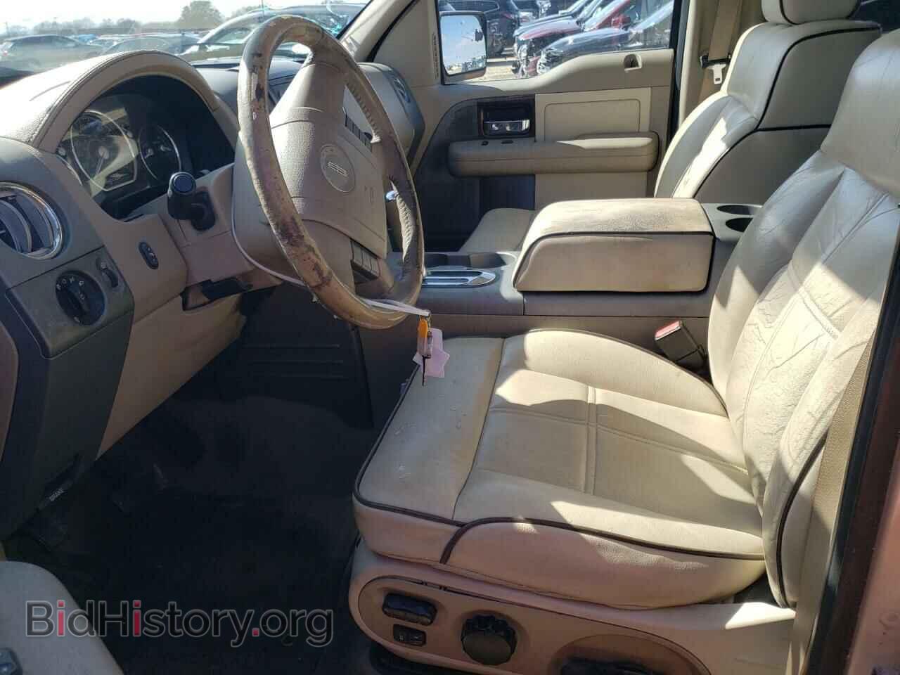 2006 LINCOLN MARK LT - VIN: 5LTPW18596FJ24192 - Фото 7