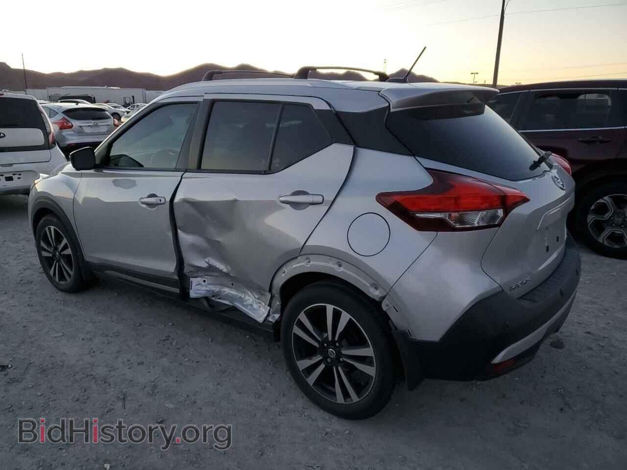 2020 NISSAN KICKS - VIN: 3N1CP5DV5LL494605 - Фото 2
