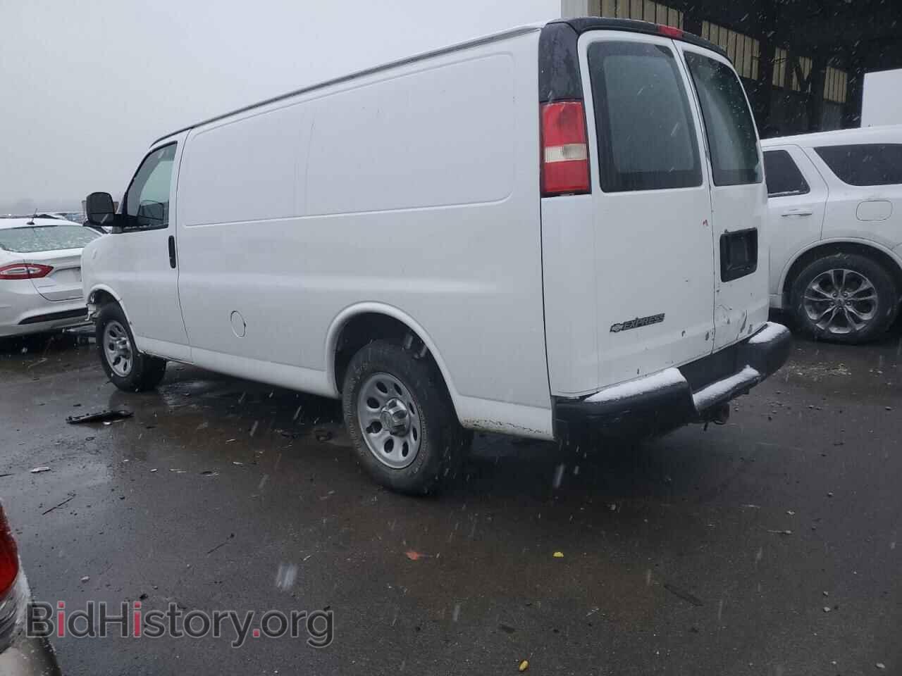2013 CHEVROLET EXPRESS - VIN: 1GCSGAF46D1115819 - Фото 2