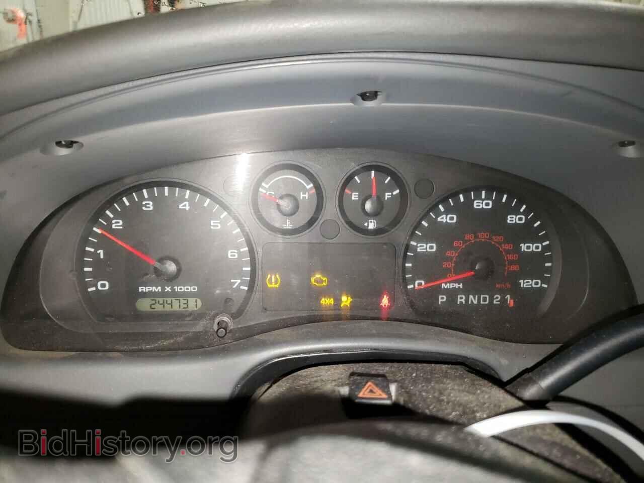 2011 FORD RANGER - VIN: 1FTLR1FE1BPA11076 - Фото 9