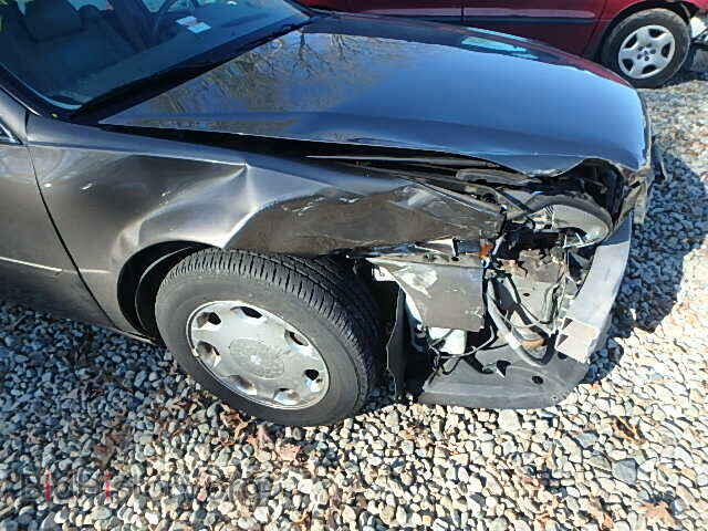 2001 CADILLAC DEVILLE - VIN: 1G6KE57Y31U107740 - Фото 9