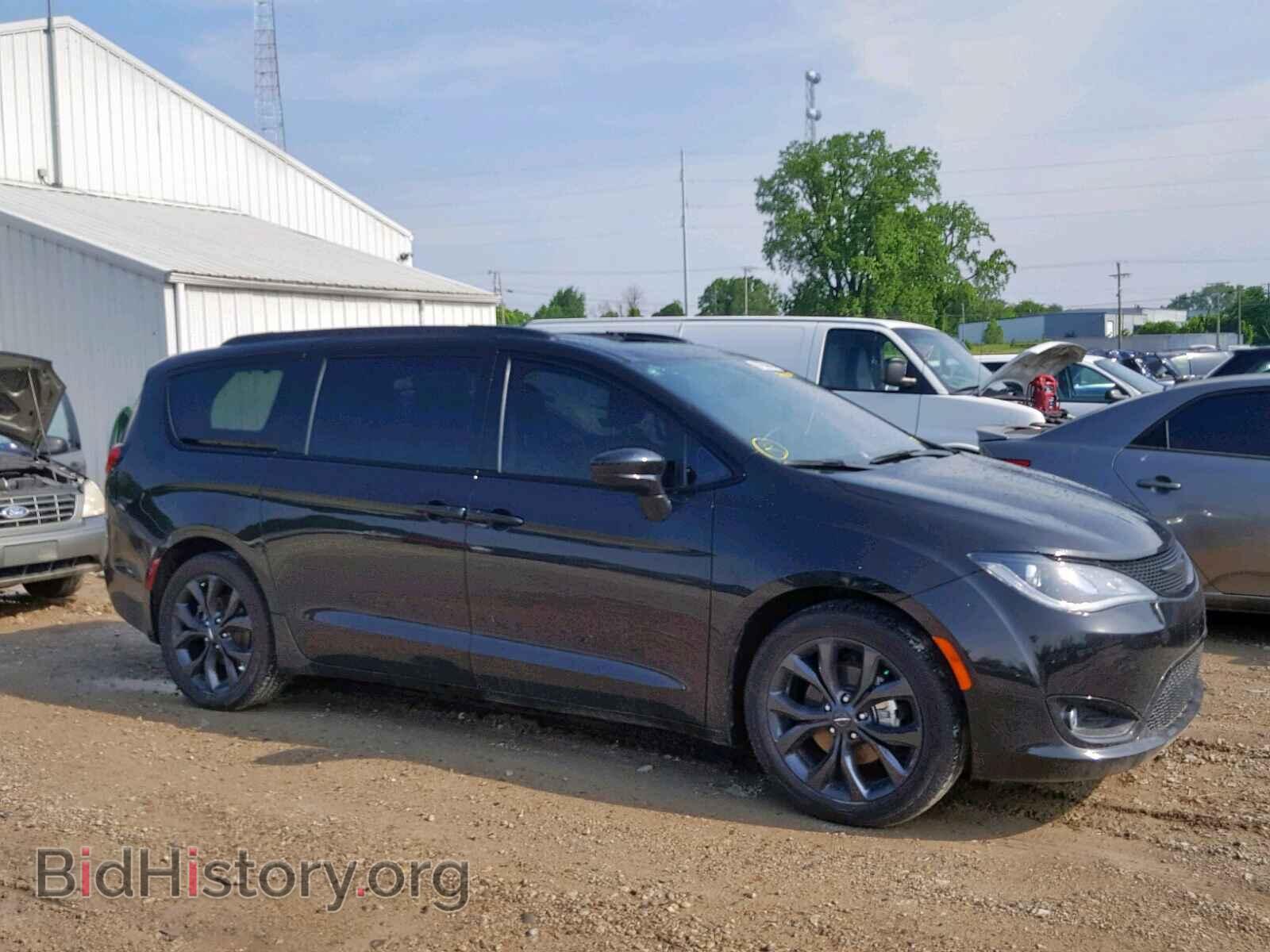 2018 CHRYSLER PACIFICA T - VIN: 2C4RC1EG5JR260783 - Photo 9