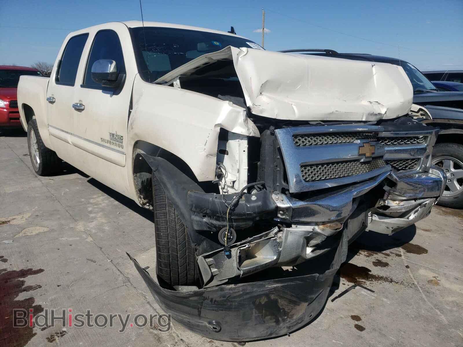 Фотография 3GCPCSE03DG242499 - CHEVROLET SILVERADO 2013