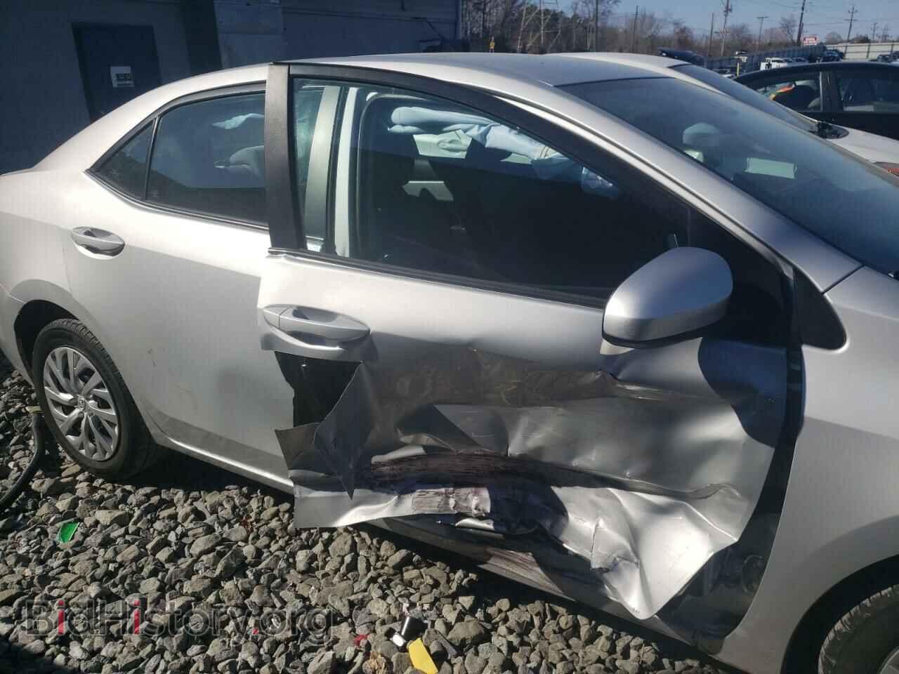 2017 TOYOTA COROLLA - VIN: 2T1BURHE2HC858699 - Фото 9