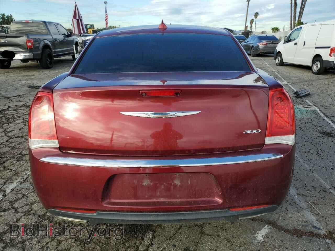 2016 CHRYSLER 300 - VIN: 2C3CCAAG1GH219534 - Фото 6