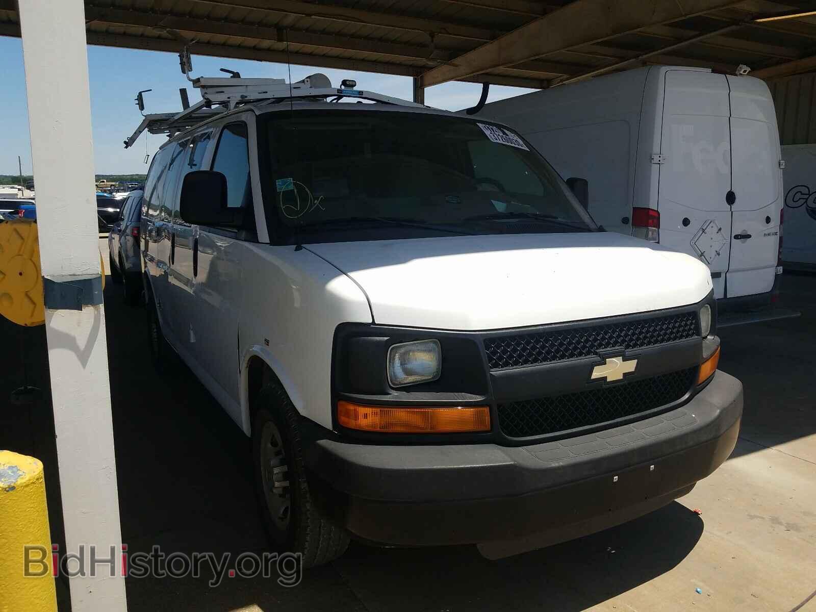 Photo 1GCWGFCB2C1121195 - CHEVROLET EXPRESS 2012
