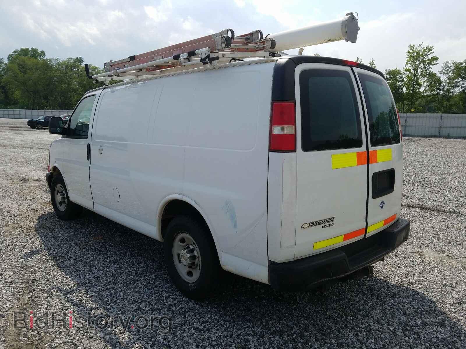 2012 CHEVROLET EXPRESS - VIN: 1GCWGFCB0C1117680 - Фото 3