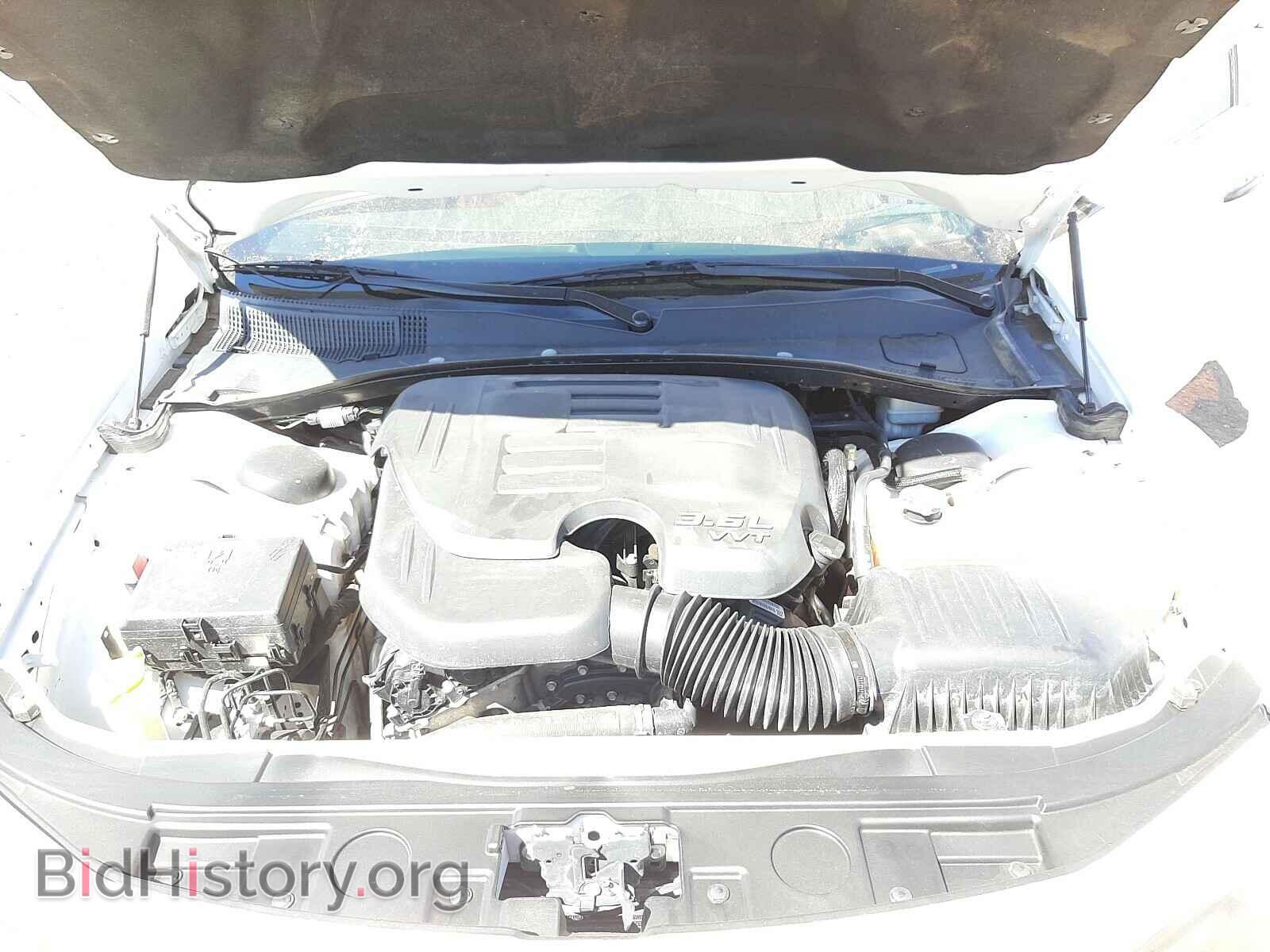 2014 CHRYSLER 300 - VIN: 2C3CCAAG6EH228842 - Фото 7