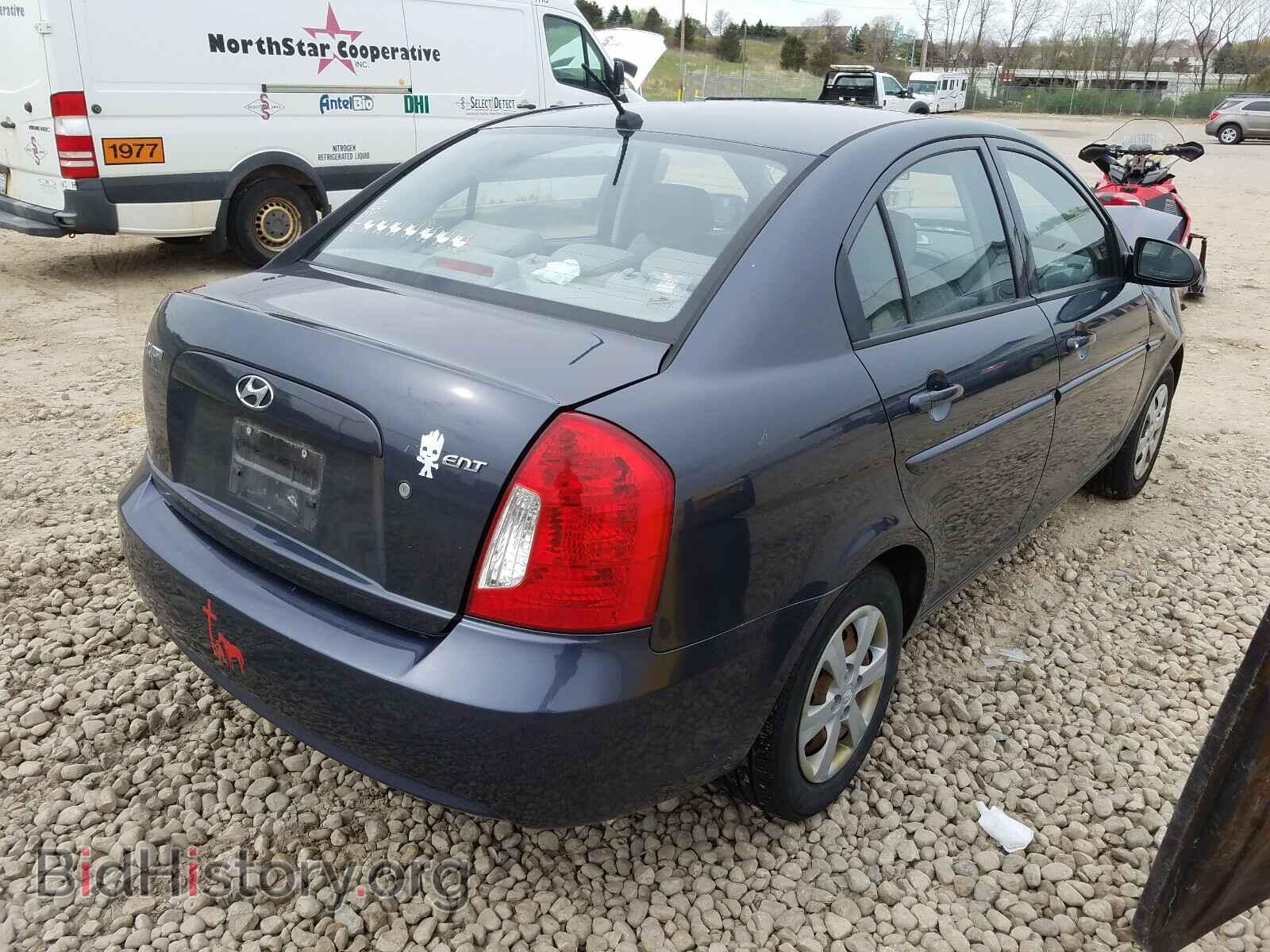 2008 HYUNDAI ACCENT - VIN: KMHCN46C68U200100 - Фото 4