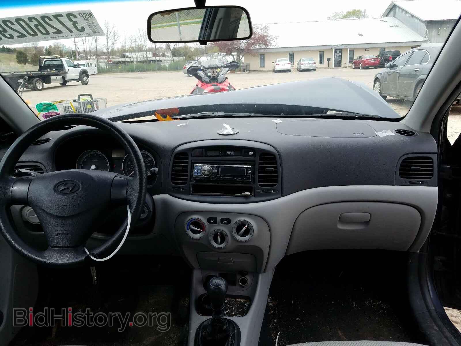 2008 HYUNDAI ACCENT - VIN: KMHCN46C68U200100 - Фото 9