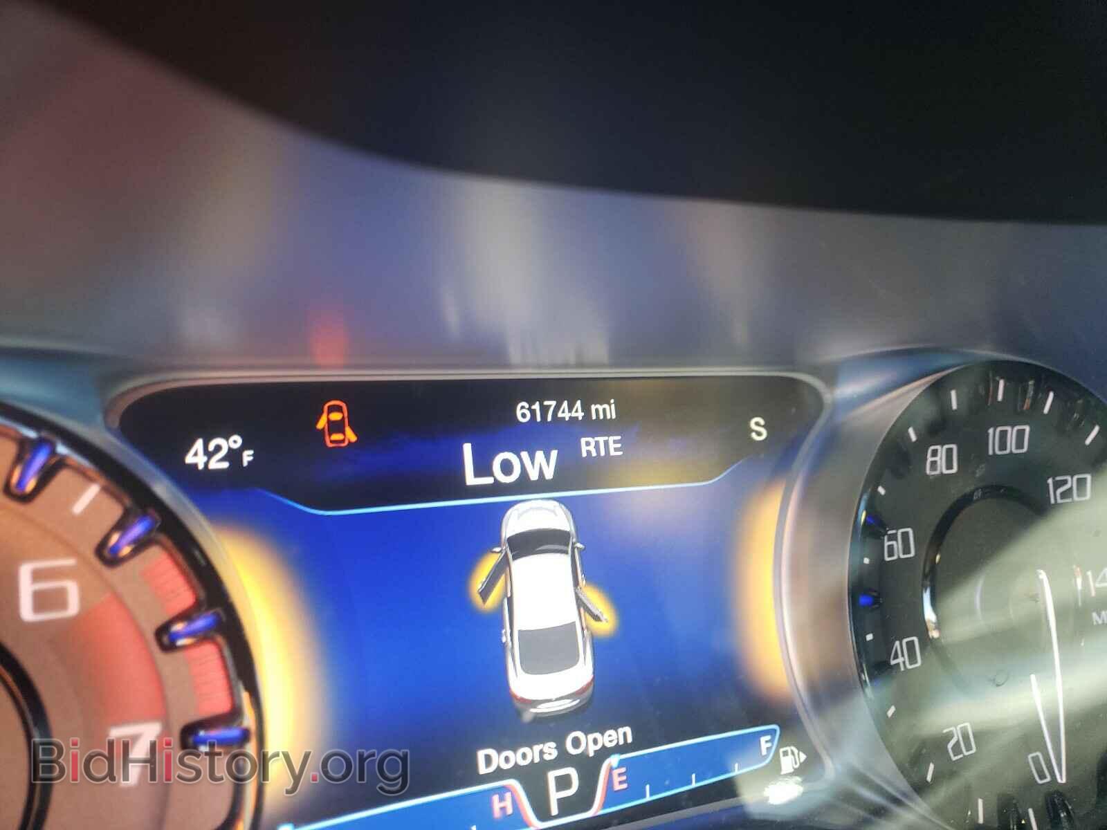 2015 CHRYSLER 200 - VIN: 1C3CCCBB2FN700364 - Фото 8