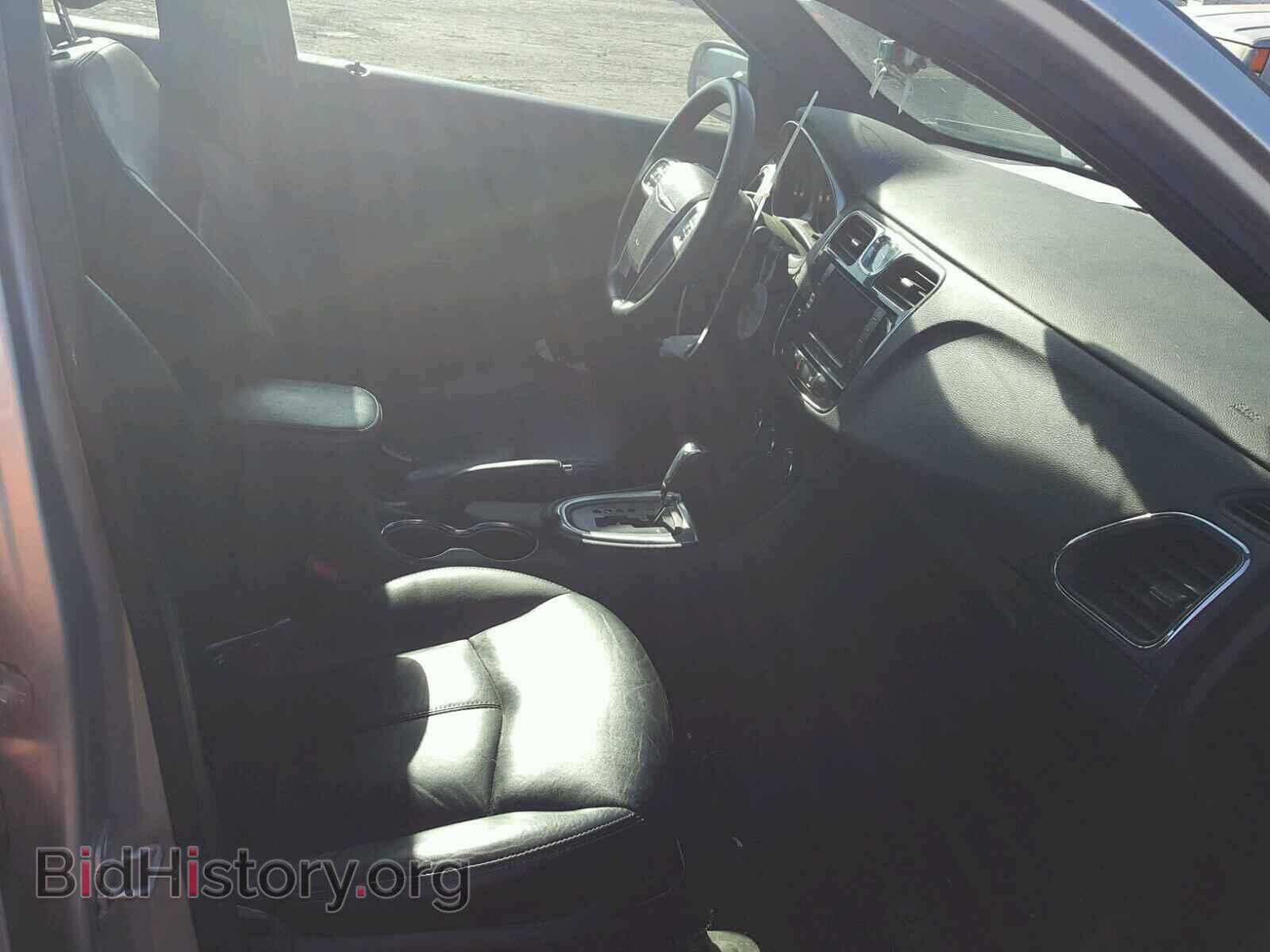 2012 CHRYSLER 200 - VIN: 1C3CCBCB9CN257568 - Фото 5