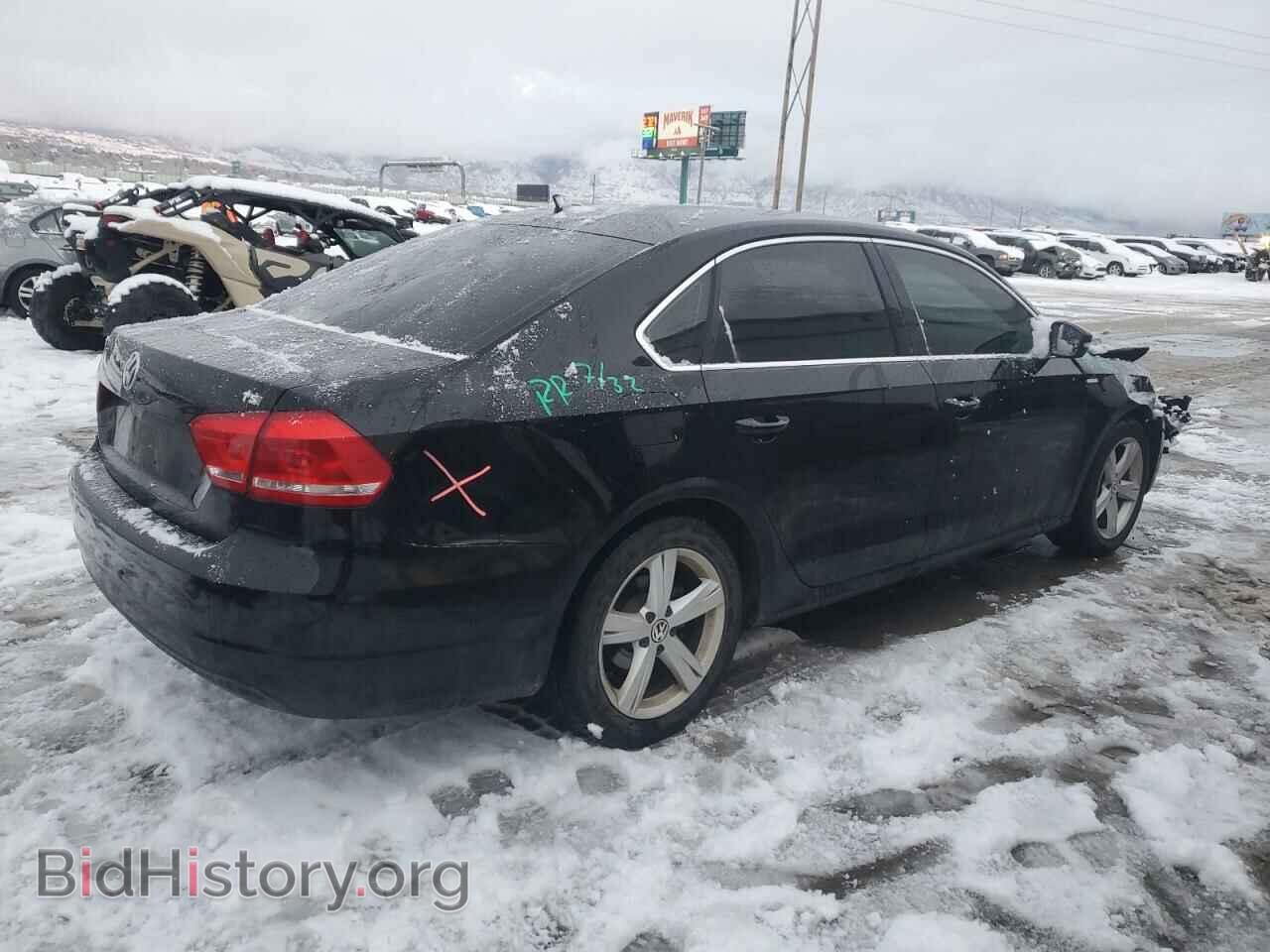 2014 VOLKSWAGEN PASSAT - VIN: 1VWAS7A32EC041037 - Фото 3