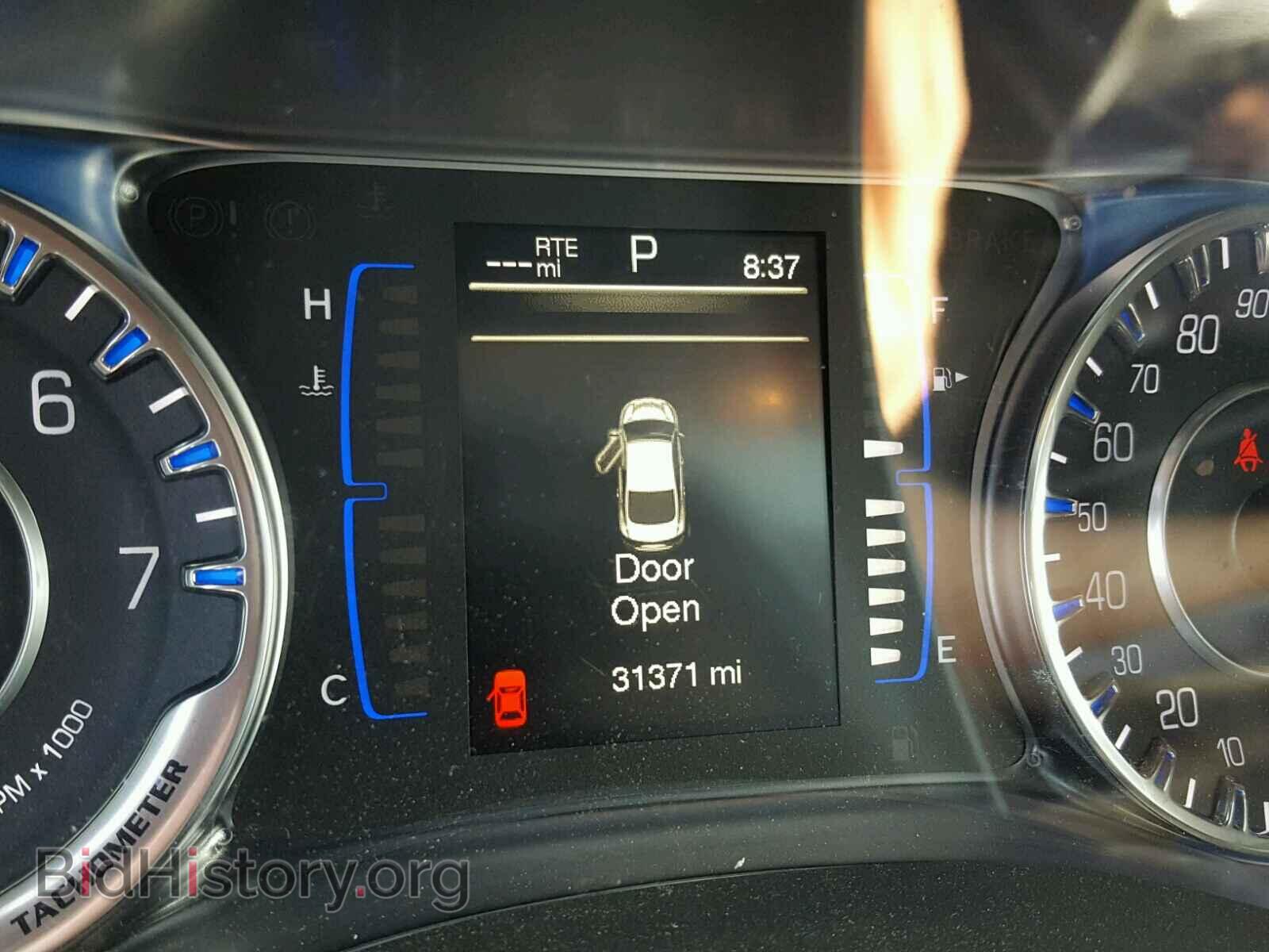 2016 CHRYSLER 200 - VIN: 1C3CCCAB0GN119237 - Photo 8