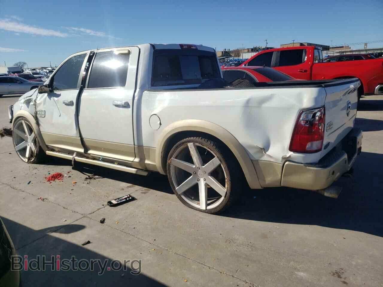 2011 DODGE All Models - VIN: 1D7RB1CT3BS703487 - Фото 2