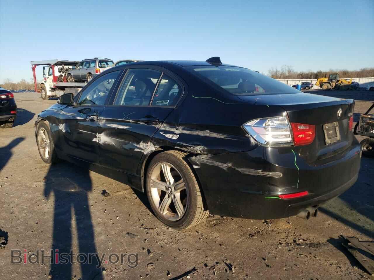 2013 BMW 3 SERIES - VIN: WBA3C1C56DF443030 - Фото 2