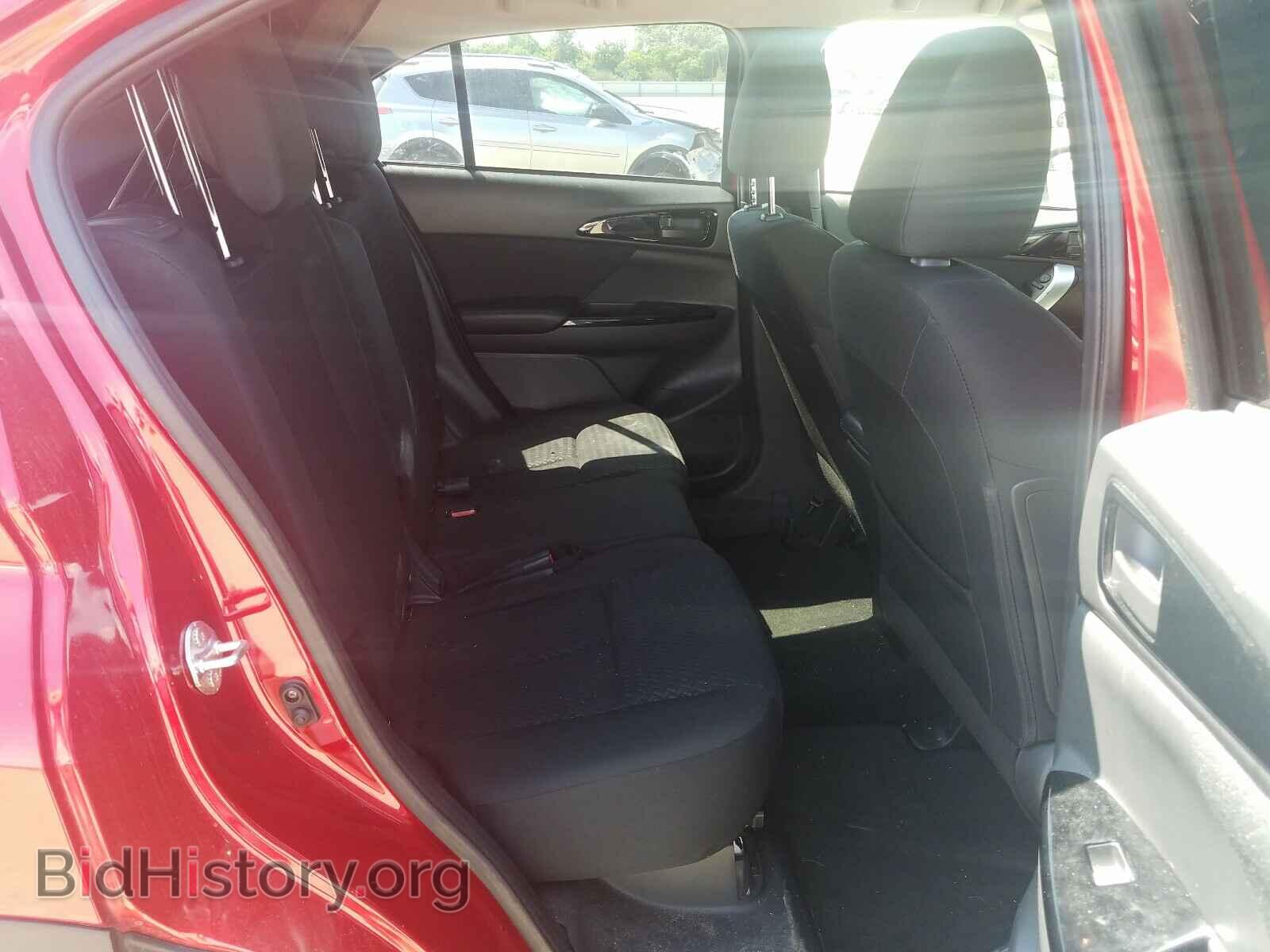 2019 MITSUBISHI ECLIPSE CR - VIN: JA4AT4AA1KZ021409 - Фото 6