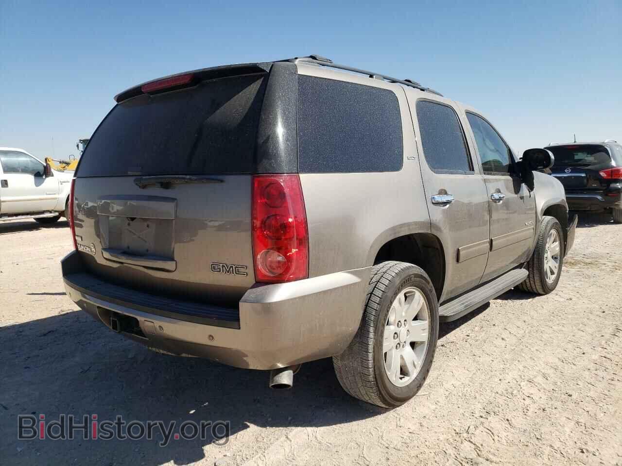 2012 GMC YUKON - VIN: 1GKS1CE00CR211073 - Фото 4